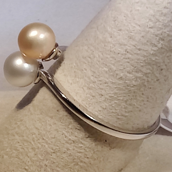 Vantel Pearls Twice as Nice Ring - Picture 7 of 8